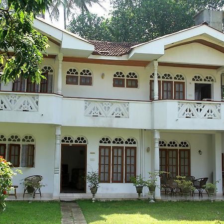 Gudsmith Home Negombo Exterior photo